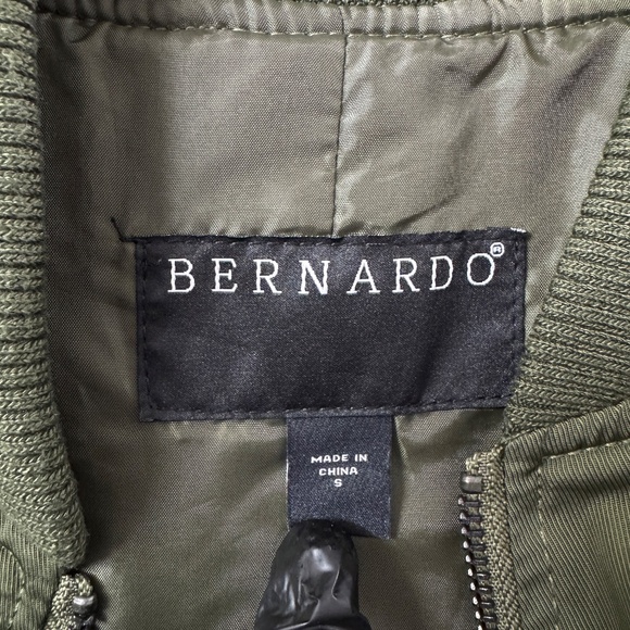 Bernardo Mens Olive Green Bomber Jacket Lightweight Small Jacket Casual Cargo - Picture 3 of 10
